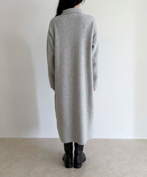 fredy emue（フレディエミュ）の「FR刺繍衿付きニットワンピース（ワンピース・レディース・オレンジ/ネイビー/グレー・38）」の15枚目の写真