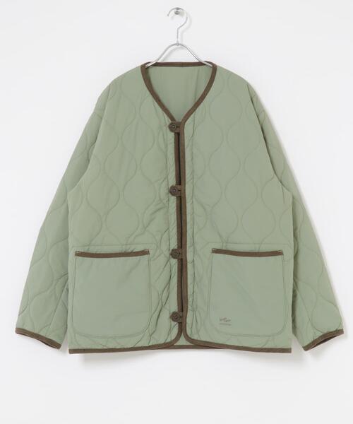 ARMY TWILL(アーミーツイル)の「ARMY TWILL QuiltingReversible Jacket(ナイロンジャケット・メンズ・カーキ/ブラック・MEDIUM/LARGE)」の11枚目の写真
