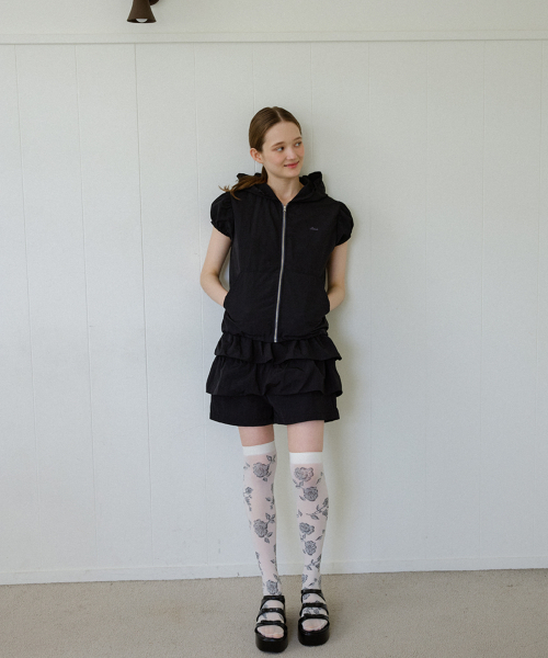 LETERIE(レテリー)の「NYLON FRILL PANTS_BLACK(その他パンツ・レディース・ブラック・FREE)」の3枚目の写真