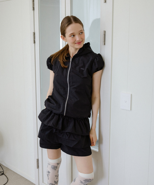 LETERIE(レテリー)の「NYLON FRILL PANTS_BLACK(その他パンツ・レディース・ブラック・FREE)」の6枚目の写真