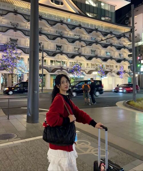 ベティブープ オーバーサイズ Vネック ニットカーディガン_レッド