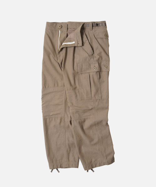 FRIZMWORKS(フリズムワークス)の「BACKSATIN M65 FIELD PANTS _ MUD(その他パンツ・メンズ・その他・SMALL/MEDIUM/LARGE/X-LARGE)」の2枚目の写真