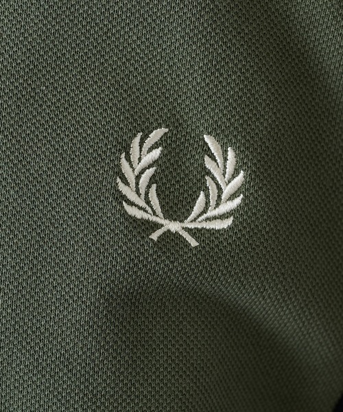 FRED PERRY（フレッドペリー）の「【FRED PERRY】MEYBA CUT AND SEW POLO SHIRT ゲームシャツ サッカー SM2160（ポロシャツ・メンズ・ネイビー/ブラック・S/M/L/XL）」の12枚目の写真