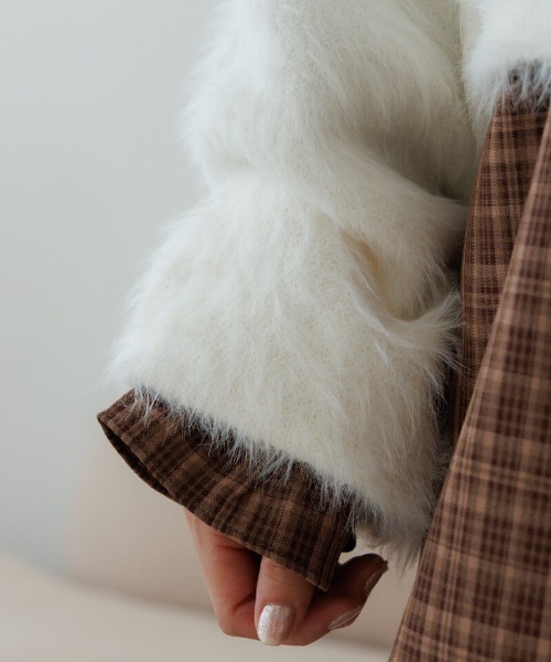 flower（フラワー）の「フラッフィーシャギーニット（ニット/セーター・レディース・アイボリー/ピンク/ベージュ・FREE）」の16枚目の写真