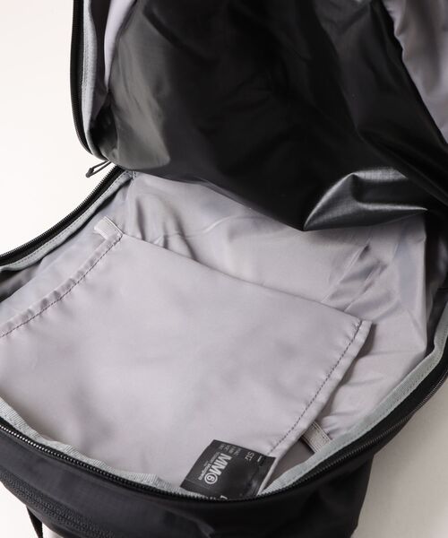 MM6 Maison Margiela(エムエムシックス メゾン マルジェラ)の「MM6 MEN XT 15 MM6 MAISON MARGIELA(バックパック/リュック・メンズ・ブラック・FREE)」の7枚目の写真