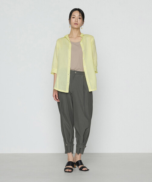 Gabardine K.T(ギャバジンケーティー)の「〔 +サイズ 〕 ラミーシャンブレー シアーシャツ(シャツ/ブラウス・レディース・ネイビー/ライトグレー/ミント/イエロー・13号)」の10枚目の写真