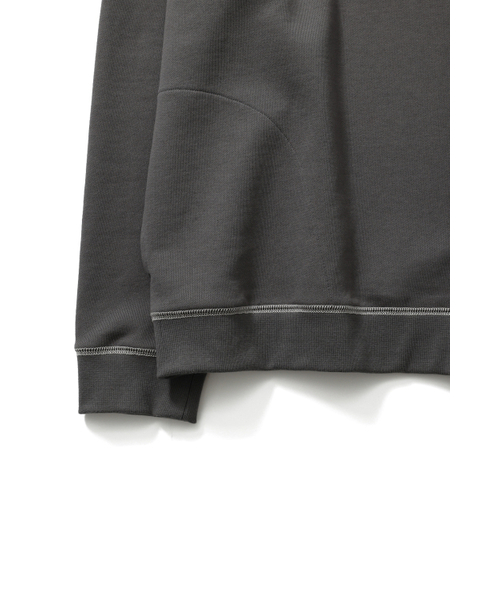 HORLISUN(ホーリーサン)の「Willow Funnel Stitch Raglan Hoodie Charcoal(パーカー・レディース・その他・LARGE/MEDIUM/SMALL)」の3枚目の写真