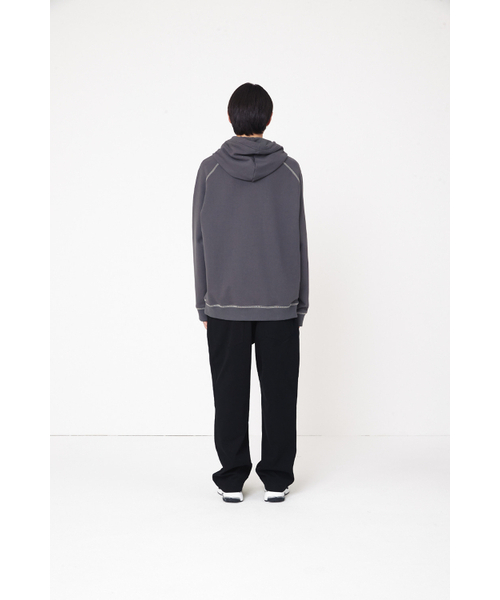 HORLISUN(ホーリーサン)の「Willow Funnel Stitch Raglan Hoodie Charcoal(パーカー・レディース・その他・LARGE/MEDIUM/SMALL)」の8枚目の写真