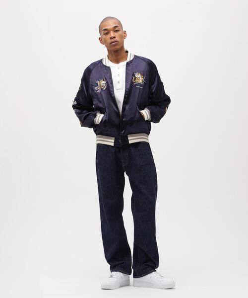 AVIREX（アヴィレックス）の「《直営店限定》SOUVENIR JACKET "DRAGON & CHERRY BLOSSOMS" / スーベニアジャケット ドラゴン アンド チェリーブロッサム / AVIREX / アヴィレックス（スカジャン・メンズ・ブラック・X-LARGE/LARGE/MEDIUM/XX-LARGE）」の2枚目の写真