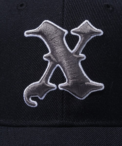 XLARGE(エクストララージ)の「OLD ENGLISH CAP(キャップ・メンズ・ブラック/グリーン/ネイビー・ONE SIZE)」の14枚目の写真