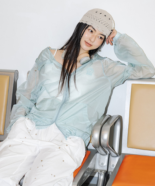 OROGEE(オロジー)の「CRINKLE ZIP UP HOODIE_MINT(ナイロンジャケット・レディース・ミント・FREE)」の1枚目の写真