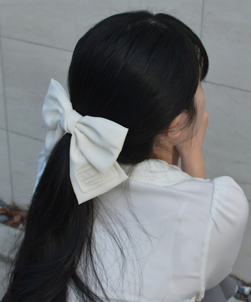 F i.n.t（フィント）の「レースタグ付きリボンバレッタ/fint フィント（バレッタ/ヘアクリップ・レディース・ライトピンク/オフホワイト・FREE）」の4枚目の写真