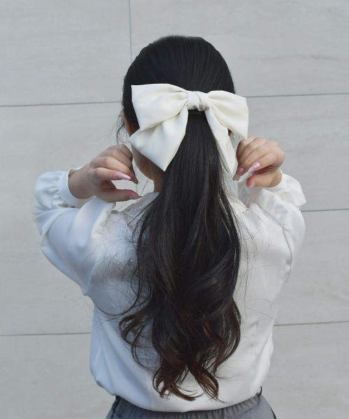 F i.n.t（フィント）の「レースタグ付きリボンバレッタ/fint フィント（バレッタ/ヘアクリップ・レディース・ライトピンク/オフホワイト・FREE）」の7枚目の写真