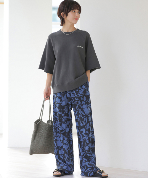 JOURNAL STANDARD relume（ジャーナルスタンダード　レリューム）の「［26SS新作］バイカラーリーフプリントパンツ（その他パンツ・レディース・アイボリー/ブラウン系その他/ブルー・FREE）」の17枚目の写真