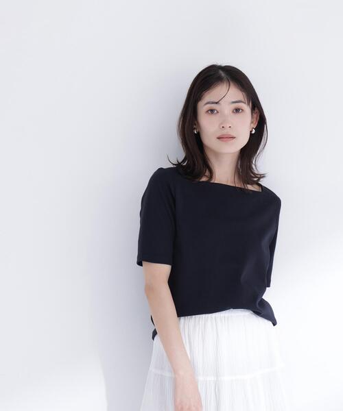 NATURAL BEAUTY BASIC(ナチュラルビューティーベーシック)の「<接触冷感>◇ベーシックTシャツ スクエアネック(Tシャツ/カットソー・レディース・ブラック/オフホワイト/グレー・FREE)」の12枚目の写真
