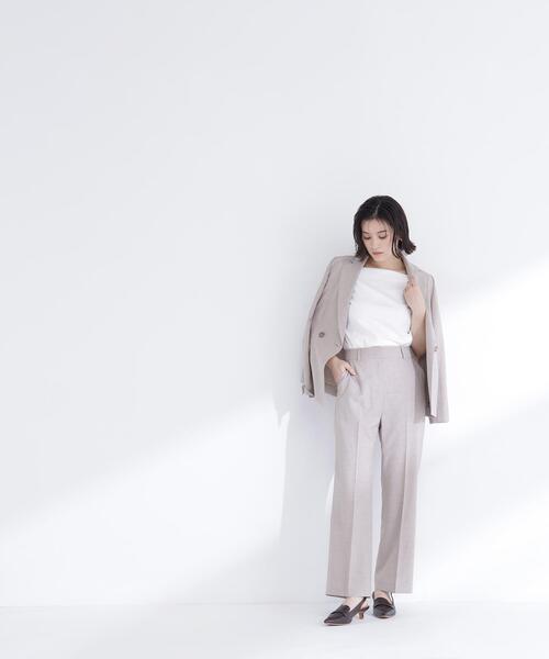 NATURAL BEAUTY BASIC(ナチュラルビューティーベーシック)の「<接触冷感>◇ベーシックTシャツ スクエアネック(Tシャツ/カットソー・レディース・ブラック/オフホワイト/グレー・FREE)」の8枚目の写真