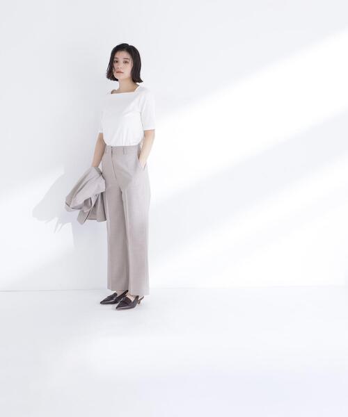 NATURAL BEAUTY BASIC(ナチュラルビューティーベーシック)の「<接触冷感>◇ベーシックTシャツ スクエアネック(Tシャツ/カットソー・レディース・ブラック/オフホワイト/グレー・FREE)」の6枚目の写真