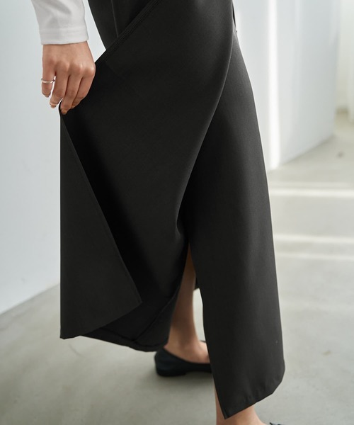 STYLE DELI（スタイルデリ）の「スタイリッシュラップスカート（スカート・レディース・ブラック/チャコールグレー・SMALL/MEDIUM）」の14枚目の写真