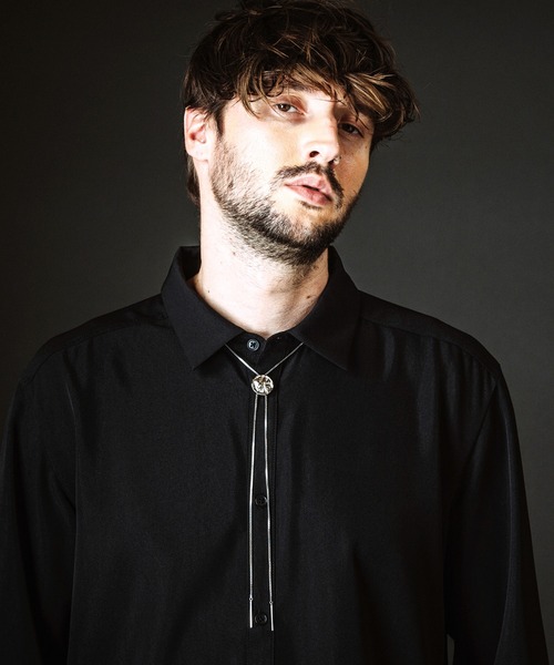 NO ID.（ノーアイディ）の「【NO ID.】Metal Loop Tie / メタル ループ タイ（ネクタイ・メンズ・シルバー・ONE SIZE）」の3枚目の写真