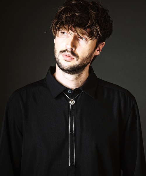 NO ID.（ノーアイディ）の「【NO ID.】Metal Loop Tie / メタル ループ タイ（ネクタイ・メンズ・シルバー・ONE SIZE）」の4枚目の写真