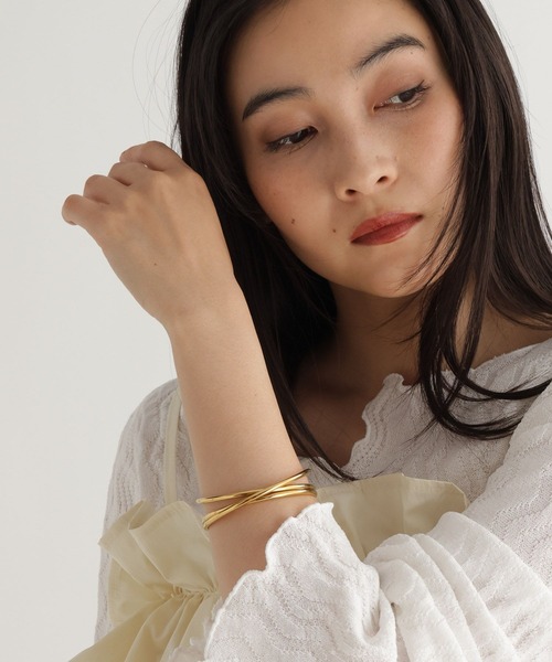 studio CLIP（スタディオクリップ）の「【daily CLIP】ステンレスレイヤーアークバングル（バングル/リストバンド・レディース・その他2/その他1・FREE）」の3枚目の写真