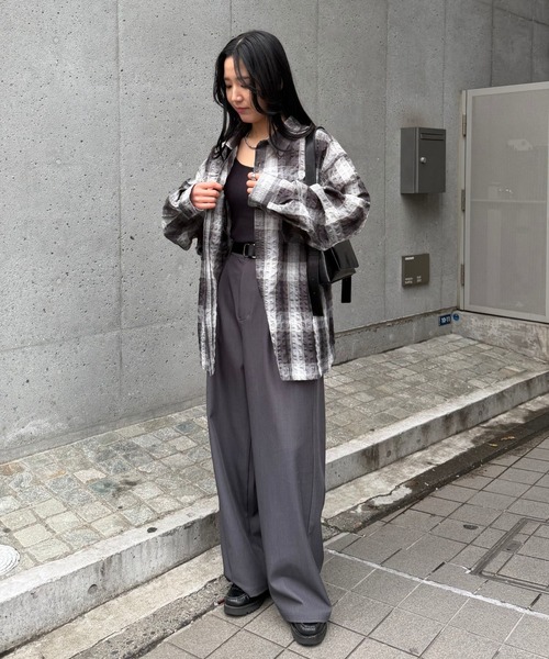 COLONY 2139(コロニートゥーワンスリーナイン)の「チェックサッカー長袖シャツ(シャツ/ブラウス・メンズ・サックスブルー/ブラック/アイボリー・LARGE/MEDIUM)」の19枚目の写真