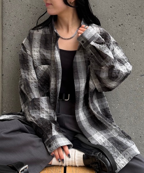 COLONY 2139(コロニートゥーワンスリーナイン)の「チェックサッカー長袖シャツ(シャツ/ブラウス・メンズ・サックスブルー/ブラック/アイボリー・LARGE/MEDIUM)」の16枚目の写真