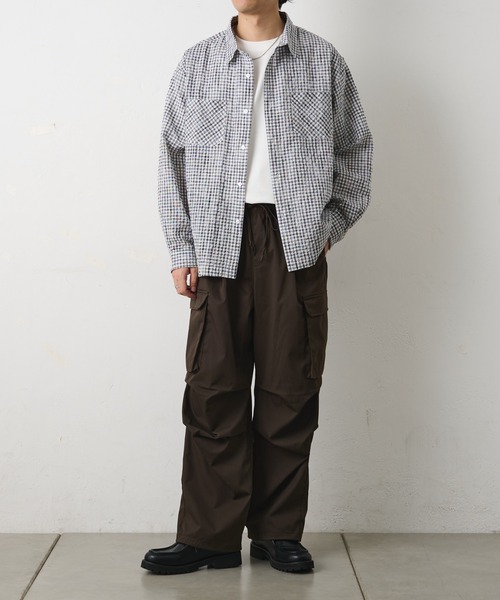 COLONY 2139(コロニートゥーワンスリーナイン)の「チェックサッカー長袖シャツ(シャツ/ブラウス・メンズ・サックスブルー/ブラック/アイボリー・LARGE/MEDIUM)」の12枚目の写真