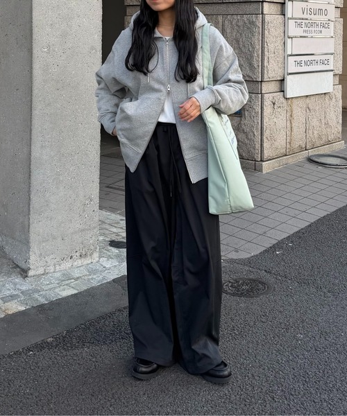 COLONY 2139(コロニートゥーワンスリーナイン)の「ストレッチツイルバレルイージーパンツ(その他パンツ・メンズ・ブラック/ホワイト/ブラウン・MEDIUM/LARGE)」の19枚目の写真