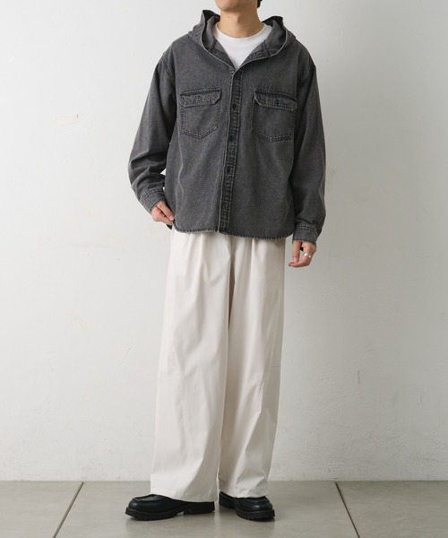 COLONY 2139(コロニートゥーワンスリーナイン)の「ストレッチツイルバレルイージーパンツ(その他パンツ・メンズ・ブラック/ホワイト/ブラウン・MEDIUM/LARGE)」の10枚目の写真