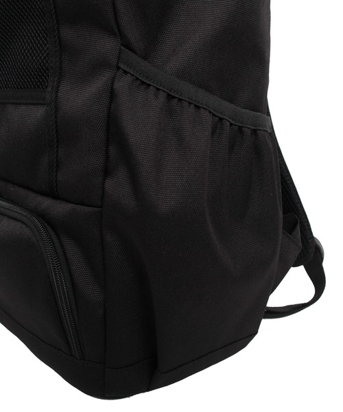 Columbia(コロンビア)の「【Columbia】 LB Flawless LW 32L ボックスリュック(バックパック/リュック・メンズ・ブラック×ホワイト/ブラック・FREE)」の7枚目の写真