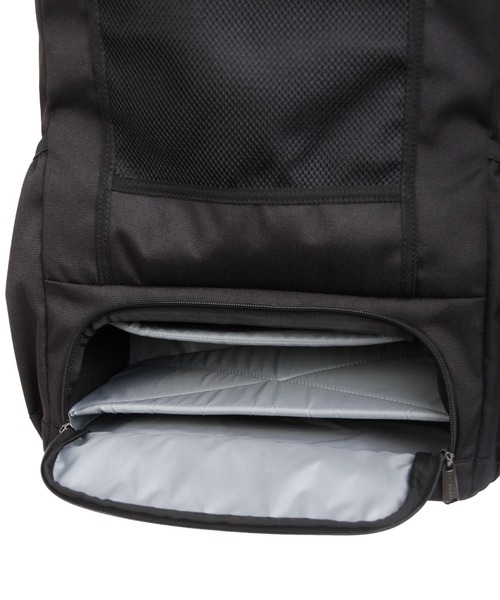 Columbia(コロンビア)の「【Columbia】 LB Flawless LW 32L ボックスリュック(バックパック/リュック・メンズ・ブラック×ホワイト/ブラック・FREE)」の13枚目の写真