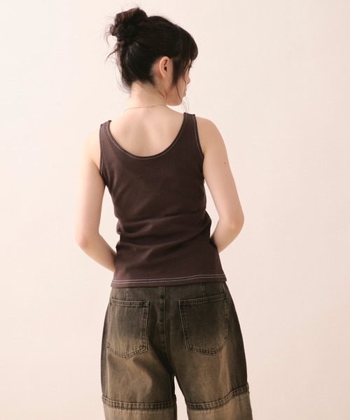 loin nuit(ロワンニュイ)の「stitch design tank top / ステッチデザインタンクトップ(タンクトップ・レディース・ブラウン/ブラック/アイボリー・FREE)」の17枚目の写真