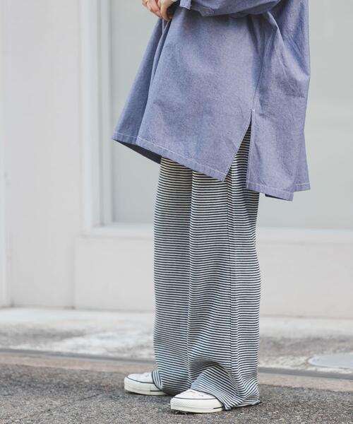 FORK&SPOON(フォークアンドスプーン)の「FORK&SPOON カットフレアパンツ(その他パンツ・レディース・ネイビー/ブラック・1/2)」の10枚目の写真