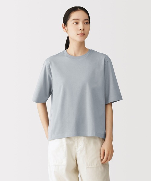 無印良品(ムジルシリョウヒン)の「婦人 涼感UVカットクルーネックワイド半袖Tシャツ(Tシャツ/カットソー・レディース・ホワイト/ライトグレー/ブルー系/ブラック/ライトピンク/スモーキーグリーン系/チャコールグレー/ライトイエロー・S/M/L/XL)」の6枚目の写真