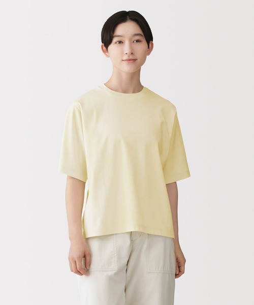 無印良品(ムジルシリョウヒン)の「婦人 涼感UVカットクルーネックワイド半袖Tシャツ(Tシャツ/カットソー・レディース・ホワイト/ライトグレー/ブルー系/ブラック/ライトピンク/スモーキーグリーン系/チャコールグレー/ライトイエロー・S/M/L/XL)」の7枚目の写真