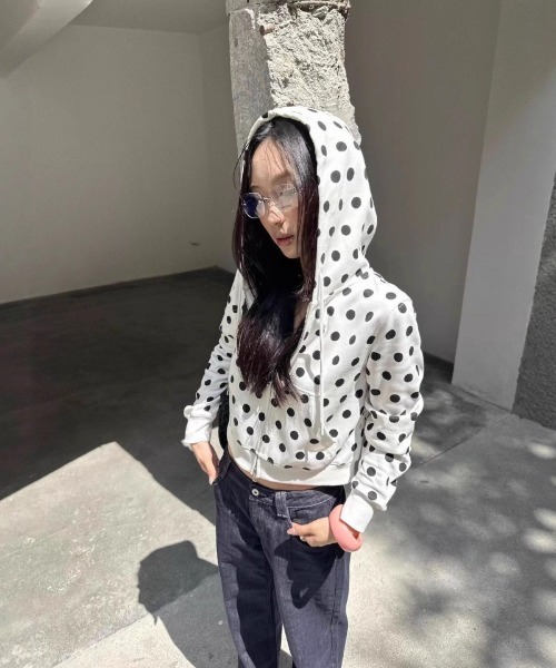 Ritzy(リッツィー)の「ドットパーカー フード付きトップス(パーカー・レディース・ホワイト・M/L/S)」の22枚目の写真