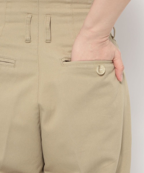 mysty woman（ミスティウーマン）の「2WAYチノクロスパンツ 666540（チノパンツ・レディース・ベージュ/カーキ・SMALL/MEDIUM）」の14枚目の写真