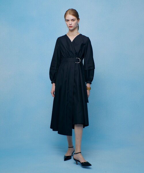 LOULOU WILLOUGHBY（ルルウィルビー）の「【LOULOU WILLOUGHBY】バックルベルトカシュクールワンピース（ワンピース・レディース・ブラック/ベージュ・2/1）」の19枚目の写真
