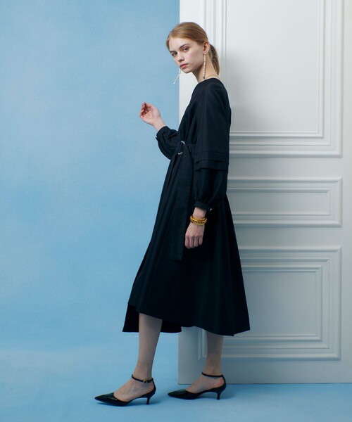 LOULOU WILLOUGHBY（ルルウィルビー）の「【LOULOU WILLOUGHBY】バックルベルトカシュクールワンピース（ワンピース・レディース・ブラック/ベージュ・2/1）」の20枚目の写真