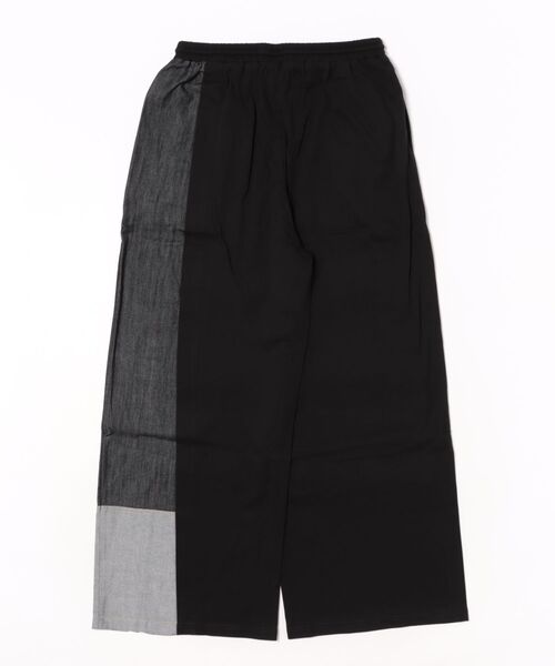 BITTOKO(ビットコ)の「カット×デニムパンツ(デニムパンツ・レディース・ブラック/ブルー・FREE)」の3枚目の写真