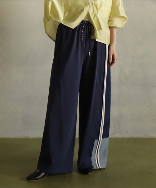 BITTOKO(ビットコ)の「カット×デニムパンツ(デニムパンツ・レディース・ブラック/ブルー・FREE)」の1枚目の写真