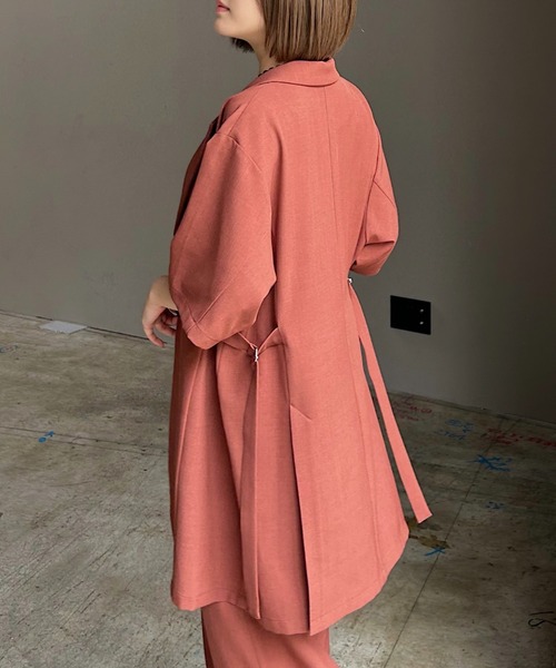 PAGEBOY(ページボーイ)の「シアバスウエストベルトショートスリーブジャケット【セットアップ対応】(テーラードジャケット・レディース・グレー/ブラック/ブラウン/テラコッタ・FREE)」の12枚目の写真