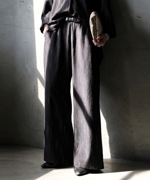 antiqua(アンティカ)の「ストライプ柄 ワイド イージーパンツ(その他パンツ・レディース・ブラック/グレー/ブルー・MEDIUM/LARGE)」の19枚目の写真