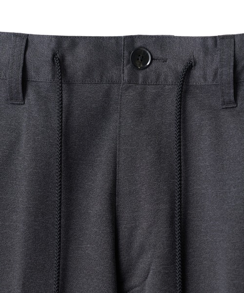 MEN'S BIGI（メンズビギ）の「【COVEROSS W/カバロスダブル】別注 リカバリーセットアップパンツ＜血行促進/抗酸化作用/遠赤外線効果＞（スラックス・メンズ・ベージュ/チャコールグレー/ネイビー・01/04/03/02）」の21枚目の写真