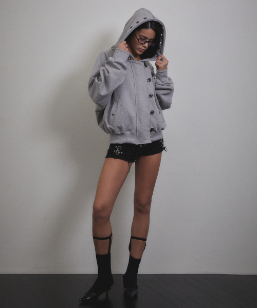 VOONT（ブント）の「Eyelet Button Two-Way Hood Zip-Up (GRAY)（パーカー・レディース・アッシュグレー・OS）」の9枚目の写真