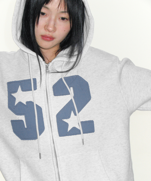 AMESWORLDWIDE（アメスワールドワイド）の「52 APPLIQUE HOODIE ZIP UP LIGHT GREY（パーカー・レディース・その他・LARGE/MEDIUM/SMALL）」の10枚目の写真