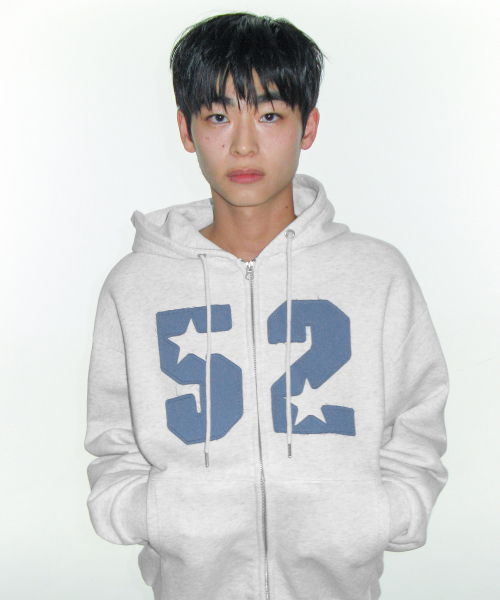 AMESWORLDWIDE（アメスワールドワイド）の「52 APPLIQUE HOODIE ZIP UP LIGHT GREY（パーカー・レディース・その他・LARGE/MEDIUM/SMALL）」の11枚目の写真