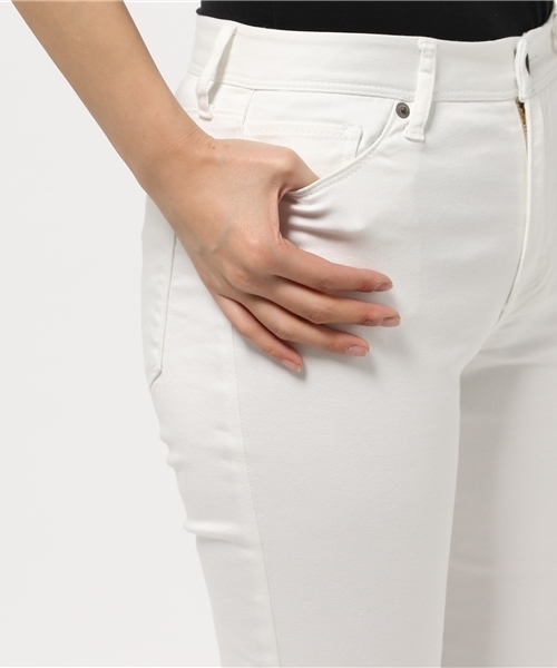 VIS（ビス）の「【相武紗季さんドラマ着用】パウダーストレッチスキニーデニムパンツ（デニムパンツ・レディース・ブルー/ホワイト/ネイビー・SMALL/LARGE/MEDIUM/XS.P）」の12枚目の写真