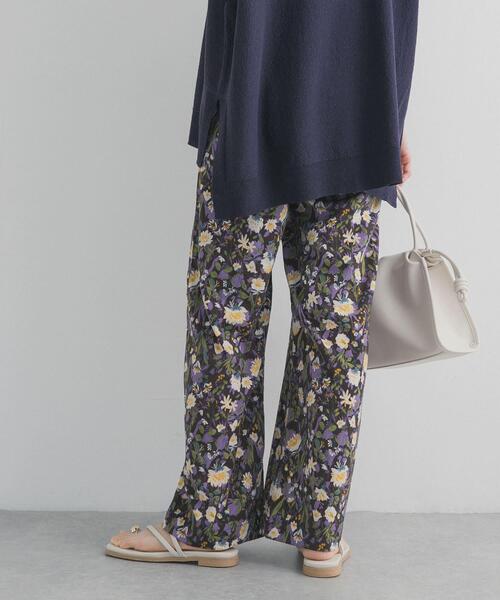 URBAN RESEARCH DOORS（アーバンリサーチドアーズ）の「『WEB/一部店舗限定カラー』フラワープリントイージーパンツ（その他パンツ・レディース・ホワイト系その他/グレー系その他/ブラウン系その他/ベージュ系その他・SMALL/MEDIUM）」の20枚目の写真